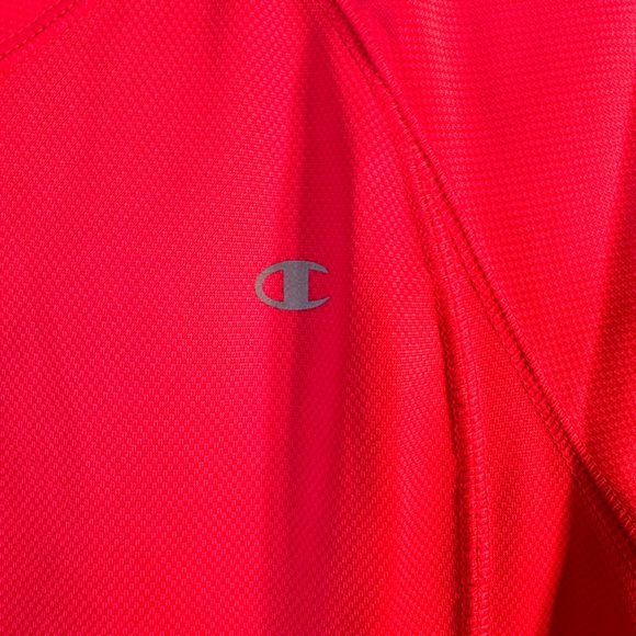 Women’s , champion, t-shirt, size medium. - Picture 2 of 5